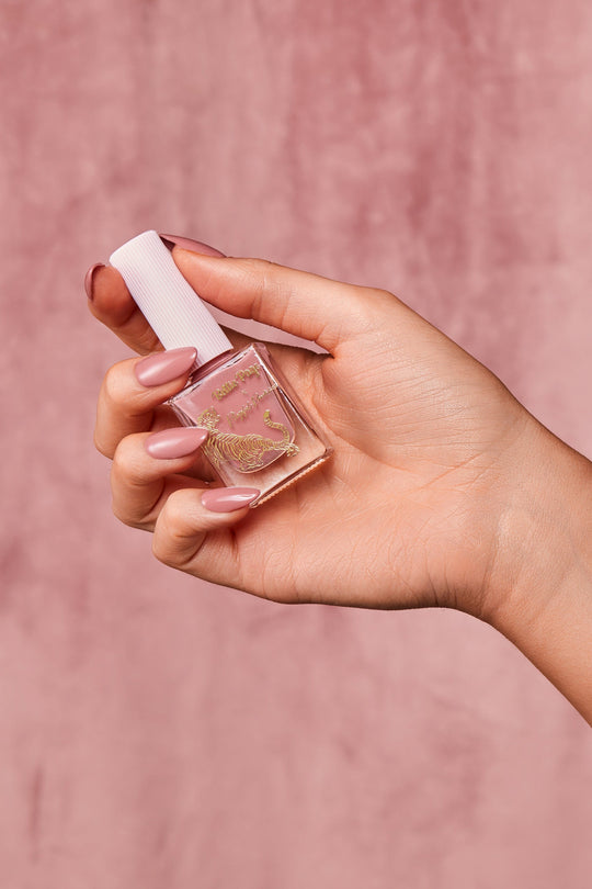 Dusty Pink Peek Long Lasting Eco Nail Polish
