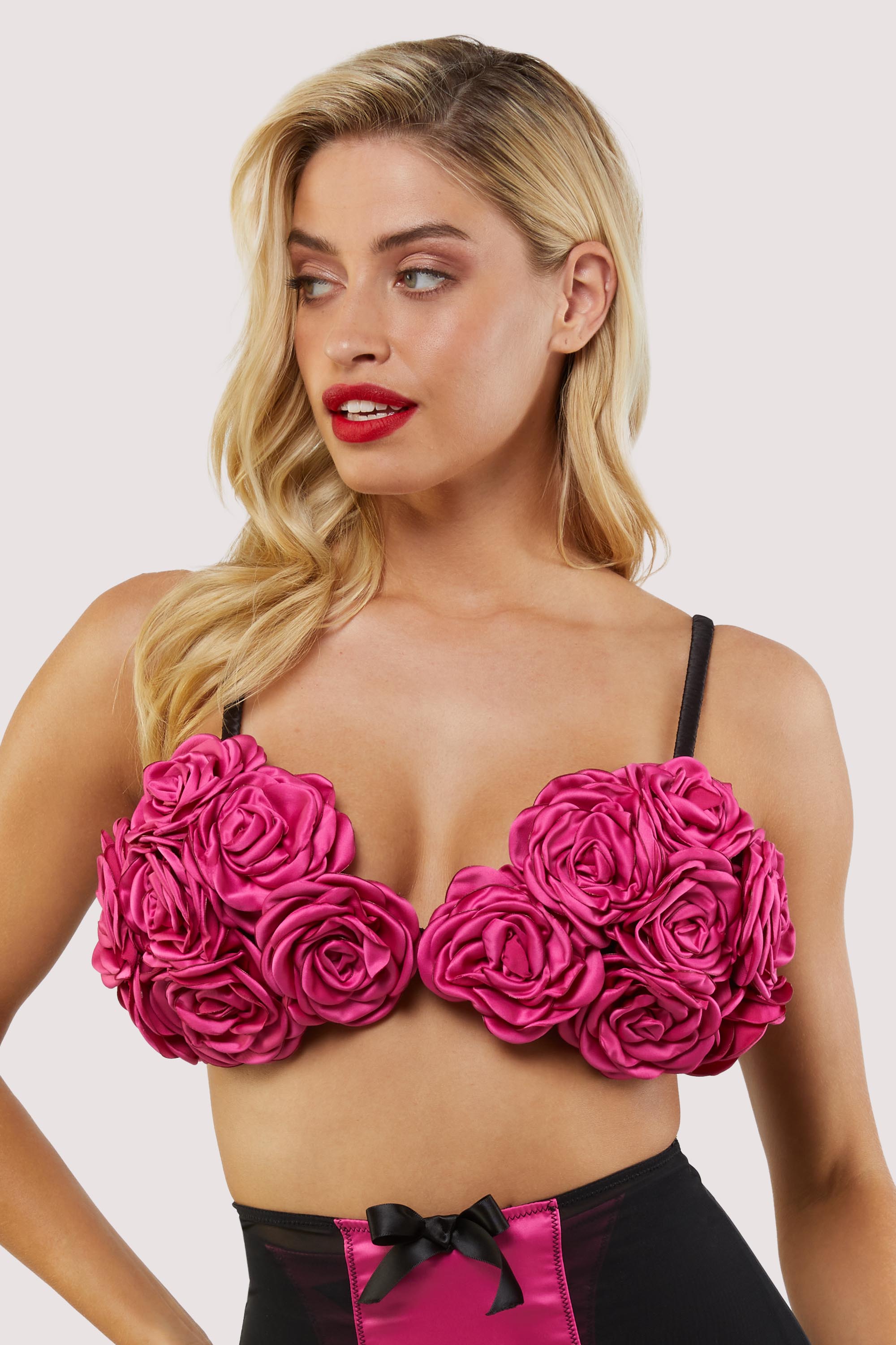 https://www.playfulpromises.com/cdn/shop/products/bettie-page-lingerie-bra-audrey-rose-bra-30401605042224_2000x.jpg?v=1663237598