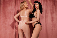 Powder Puff Triangle Set