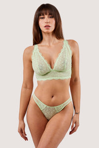 Fuller Bust