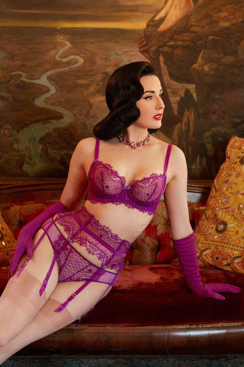 Vedette Shocking Violet G-String