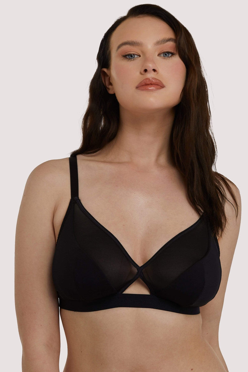 https://www.playfulpromises.com/cdn/shop/products/playful-promises-ctn39413-curvy-kate-get-up-and-chill-bralette-black-28989360734256_800x.jpg?v=1634645962