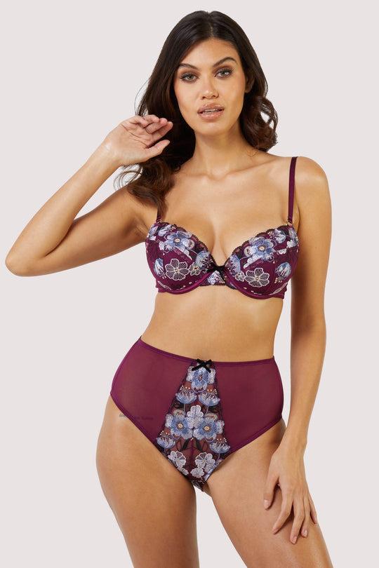 Joanna Burgundy Gold Embroidery Padded Set