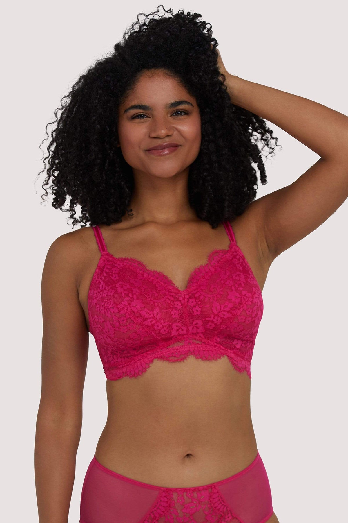 Premium Olivia Seamless Wireless Paded Push Up Bra in Pink – Kiss & Tell  Malaysia