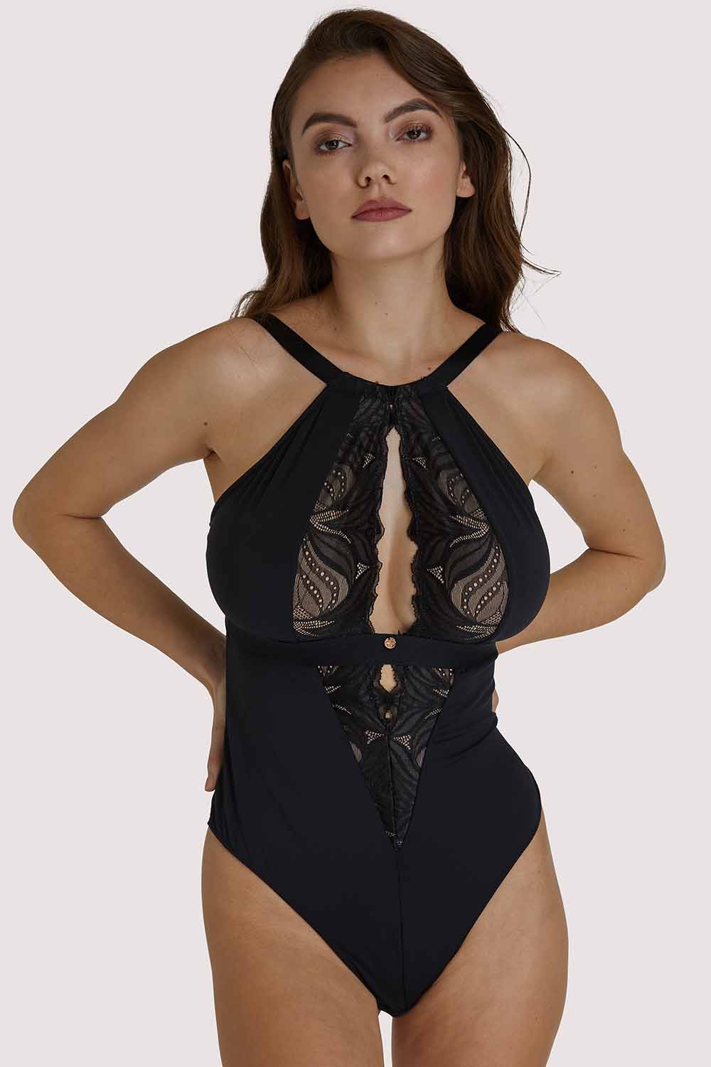 Fuller Bust